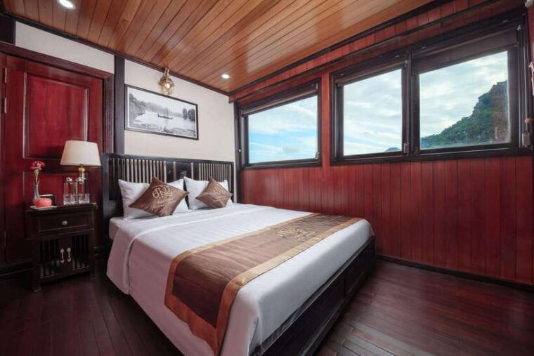 hanoi-ha-long-bay-2-day-1-night-tour-by-4-star-luxury-junk