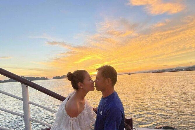 Hanoi: Ha Long Bay Day Cruise: Cave Exploration - Swim and Kayak - A Detailed Look at the Ha Long Bay Day Cruise