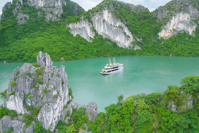 Hanoi: Ha Long Bay Day Tour - Cave Visit, Kayak& Sunset Party - Key Points