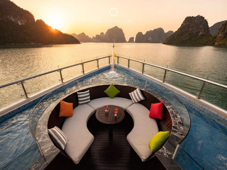 hanoi-ha-long-lan-ha-bay-5-star-with-limousine-transfer