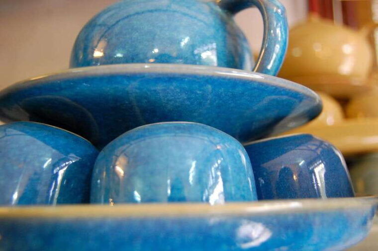 hanoi-half-day-hands-on-pottery-workshop-at-bat-trang