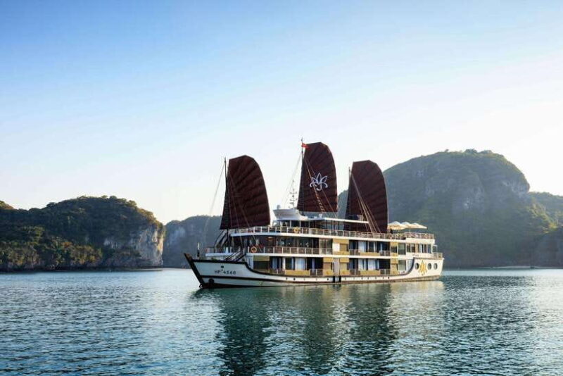 Hanoi: Halong Bay 6 Stars Cruise w/ Private balcony, bathtub - A First Look at the Experience