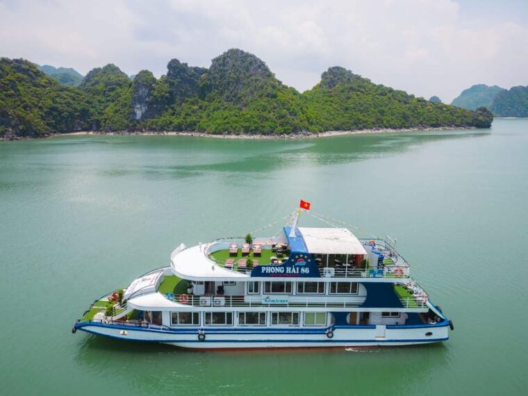 hanoi-halong-bay-boat-cruise-caves-kayaking-lunch
