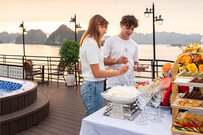 Hanoi : Halong Bay Cruise with Jacuzzi , Kayaking & Local Cuisine - Final Thoughts