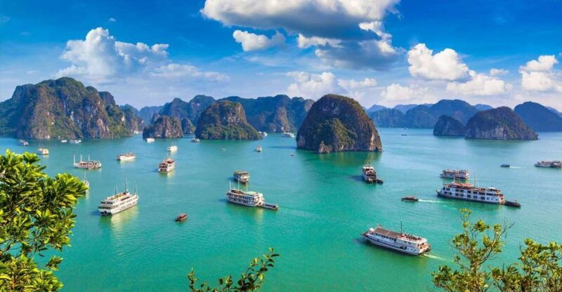 hanoi-halong-bay-cruise-with-lunch-caves-and-kayaking-2