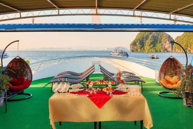 Hanoi: Halong Bay Luxury Cruise with Buffet Lunch - Exploring Halong Bay with a Luxury Day Cruise from Hanoi