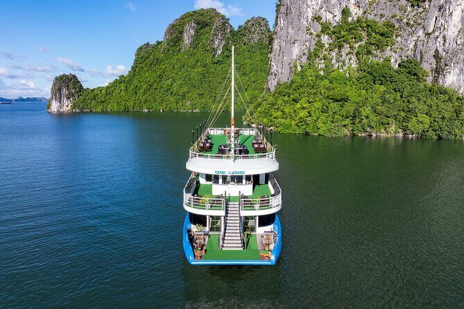 Hanoi : Halong Bay Luxury Cruise with Kayaking & Cave Exploration - Key Points