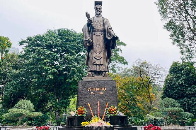 Hanoi Highlights and Hidden Gems Walking Tour - Who Is This Tour Best For?