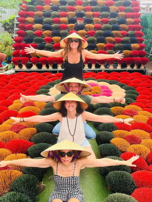 hanoi-incense-hat-making-lacquer-artisan-village-tour