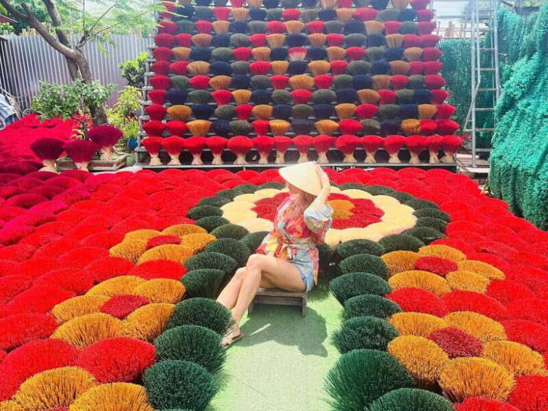 Hanoi: Incense Village, Conical Hat, & Van Phuc Silk Tour - The Itinerary in Detail