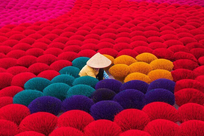 Hanoi: Incense Village & Ninh Binh Small Group Day Tour - Exploring the Itinerary in Detail