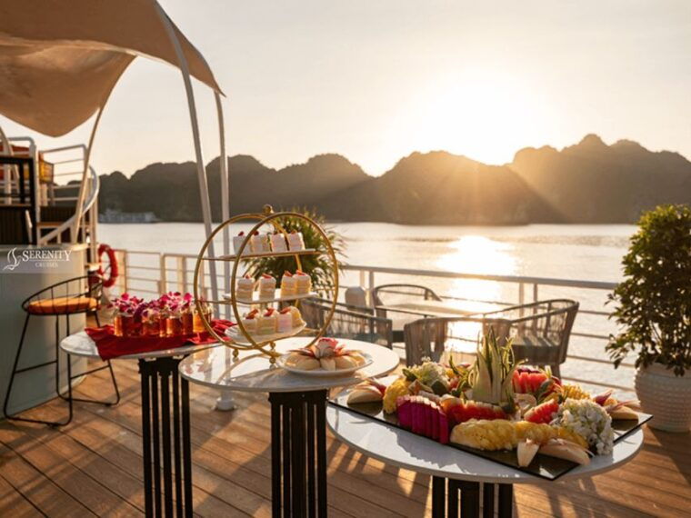 hanoi-lan-ha-bay-1-day-with-kayaking-swimming-and-cave