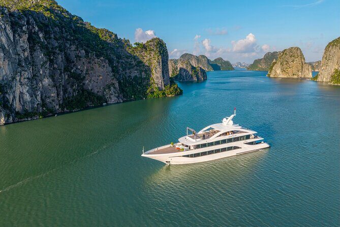 Hanoi: Leona 5-Star Luxury Cruise Explore the Best of Ha Long Bay - Full Review: The Experience of the Leona 5-Star Luxury Cruise to Halong Bay