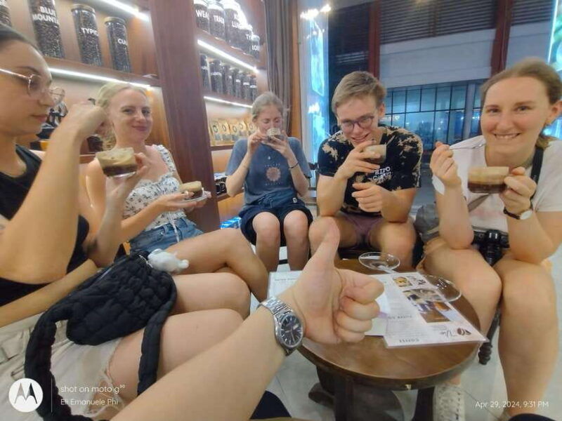 hanoi-local-experience-food-tour-with-a-local-foodie