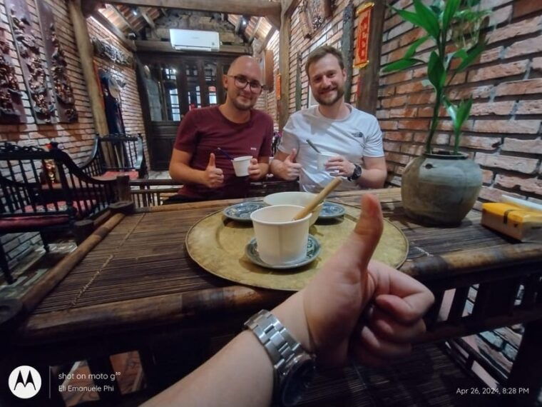 hanoi-local-experience-food-tour-with-a-local-foodie