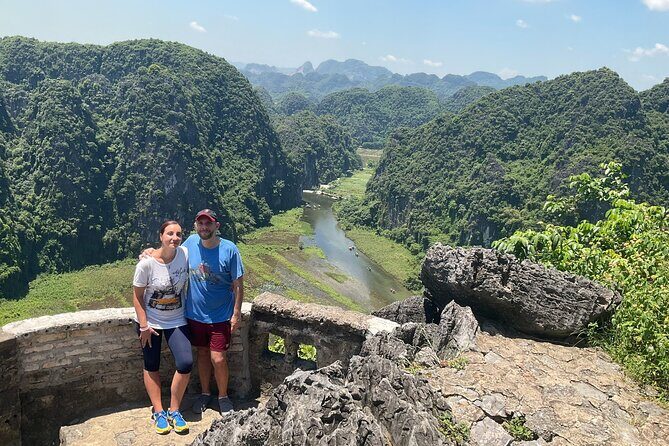 Hanoi: Luxury Small Group to Hoa Lu, Tam Coc, Mua Cave - The Tranquil Boat Ride: Tam Cocs “Halong Bay on Land”