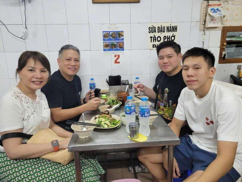 hanoi-michelin-selected-private-street-food-tour