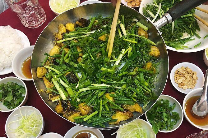 Hanoi Michelin Selected Street Food Walking Tour - Summary: Who Will Love This?