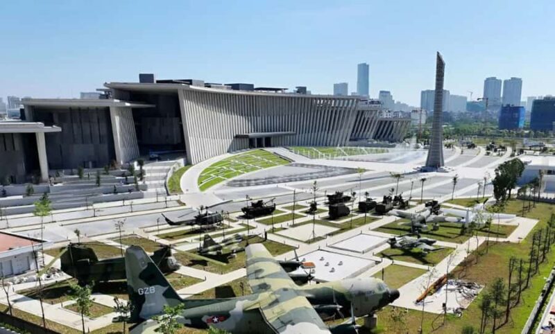 Hanoi: Military History Museum, Hoa Lo Prison & Gardens Tour - Authentic Experiences That Shine