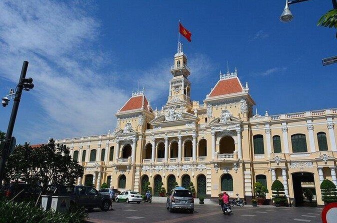 Hanoi : Must-See Attractions Walking Tour With A Guide (Private) - Who Will Love This Tour?