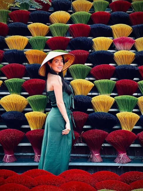 Hanoi Nhan Hien Sculpture Village or Hat and Incense Village - Who Will Appreciate This Tour?