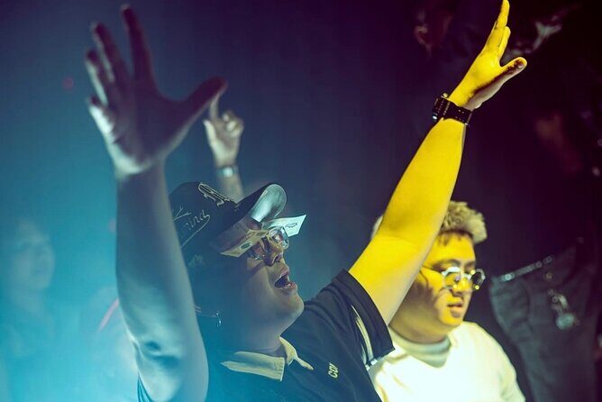 Hanoi Night Bar Crawl with Local Guide & Free Shots - FAQ