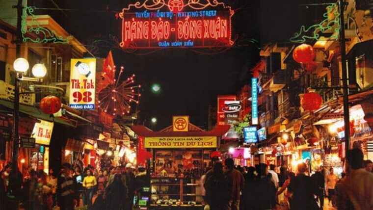 hanoi-night-lights-food-tour-by-motorbike