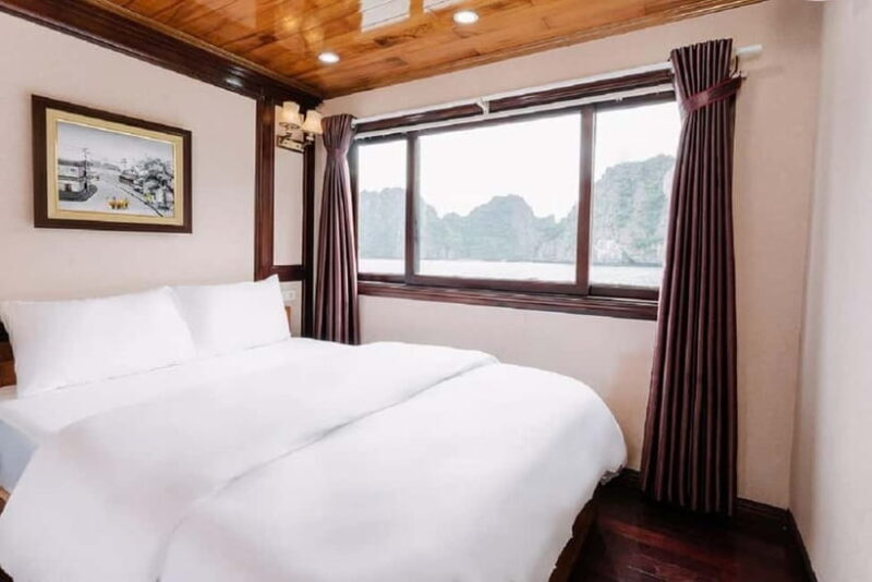 Hanoi/Ninh Binh: 2-Day Lan Ha Bay & Cat Ba with Small Cruise - Day 2: Exploring Viet Hai Village and Returning to Port