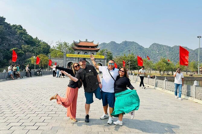 Hanoi: Ninh Binh Full Day Tour Hoa Lu, Tam Coc & Mua Caves - A Well-Rounded Day Trip from Hanoi