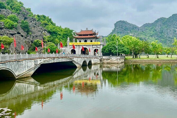 Hanoi: Ninh Binh Full Day Tour Hoa Lu, Tam Coc & Mua Caves - Authentic Insights from Travelers