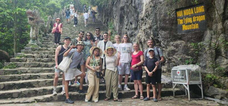 hanoi-ninh-binh-private-tour-hoa-lu-trang-an-mua-cave
