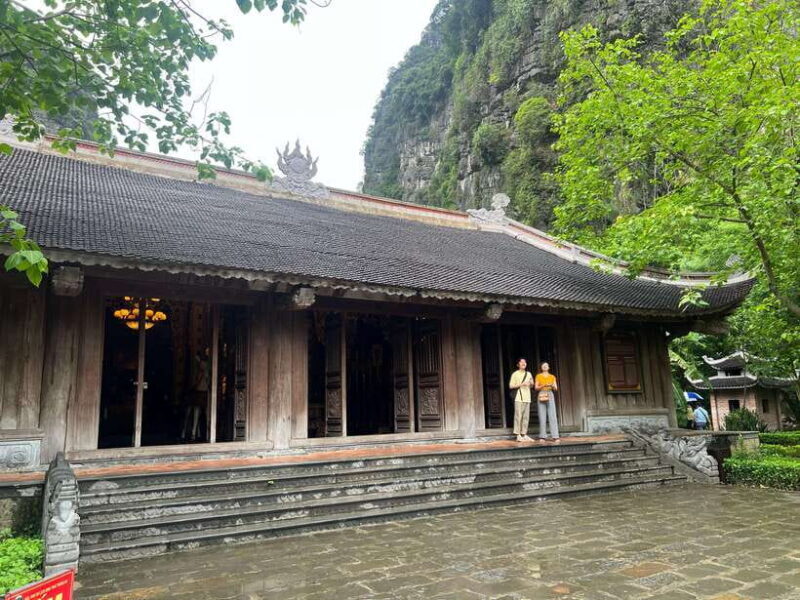 Hanoi Old Quarter City Sightseeing Cycling Tour By Bike - Who Should Consider This Tour?