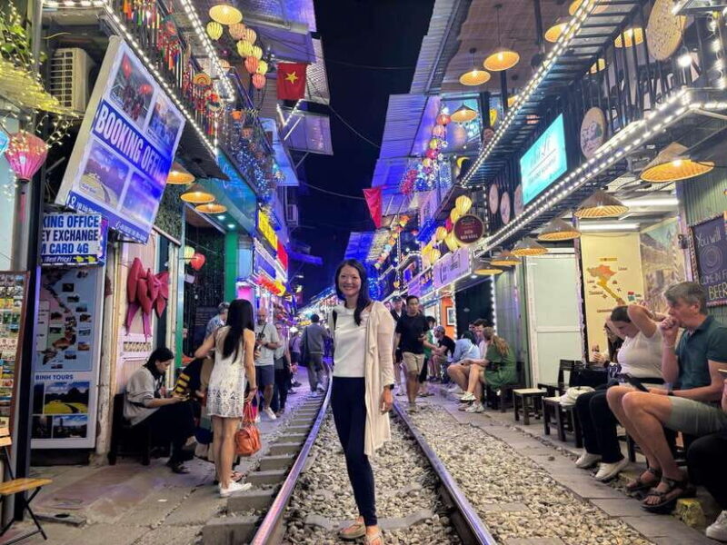 Hanoi Old Quarter City Sightseeing Tour With Female Guide - Key Points