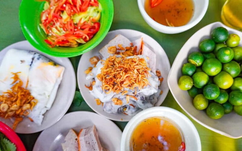 Hanoi: Old Quarter Evening Food Tour with Local Market Visit - A Flavorful Night in Hanoi’s Old Quarter: An In-Depth Review of the Evening Food Tour