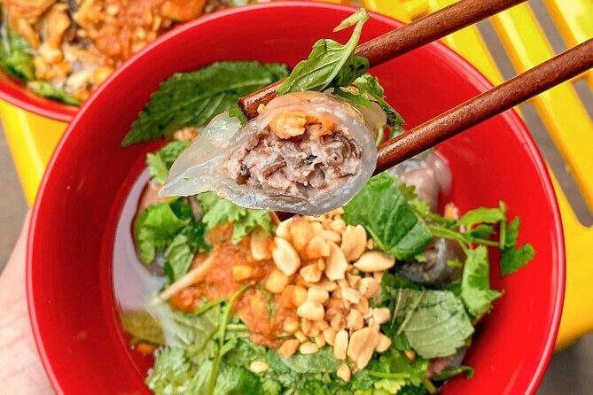 Hanoi Old Quarter Food Tour with Train Stress Visit - Why This Tour Works Well