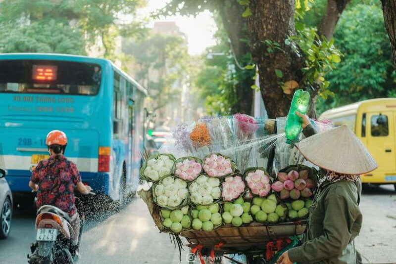 Hanoi Old Quarter Sightseeing Cycling Private Tour By Cyclo - Key Points