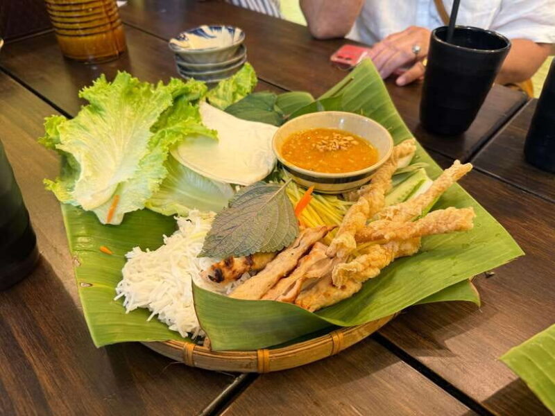 Hanoi Old Quarter Street Food Tour With Funny Female Guide - What You Can Expect from the Experience  