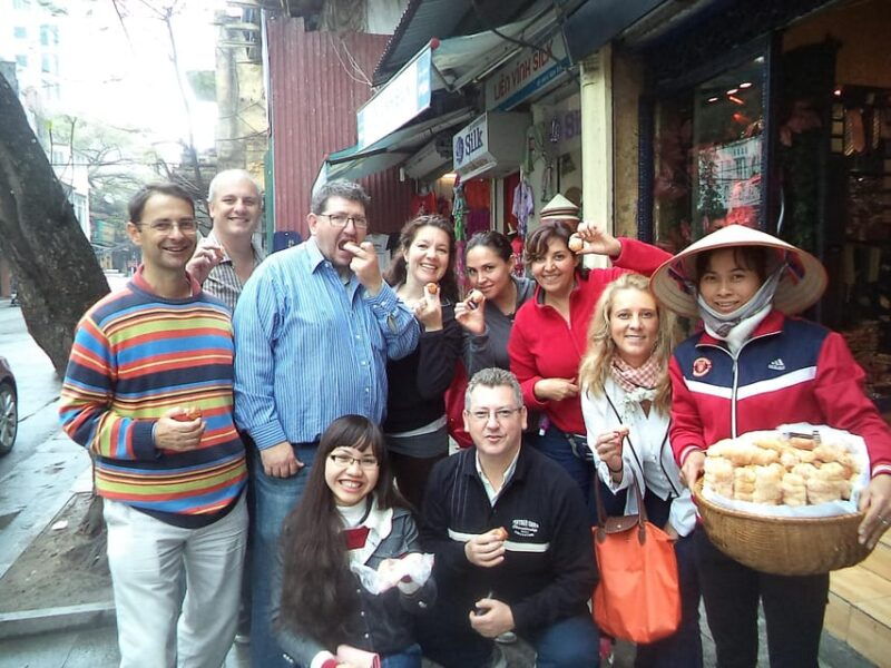 hanoi-old-quarter-street-food-walking-tour-with-10-tastings