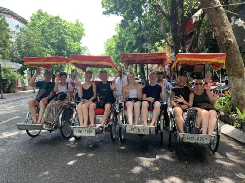 hanoi-old-quarter-trishaw-cyclo-tour
