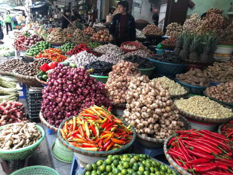 hanoi-old-quarter-walking-tour-with-private-lunch