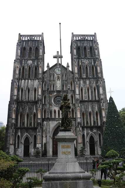 hanoi-old-quarter-walking-tour-with-private-lunch