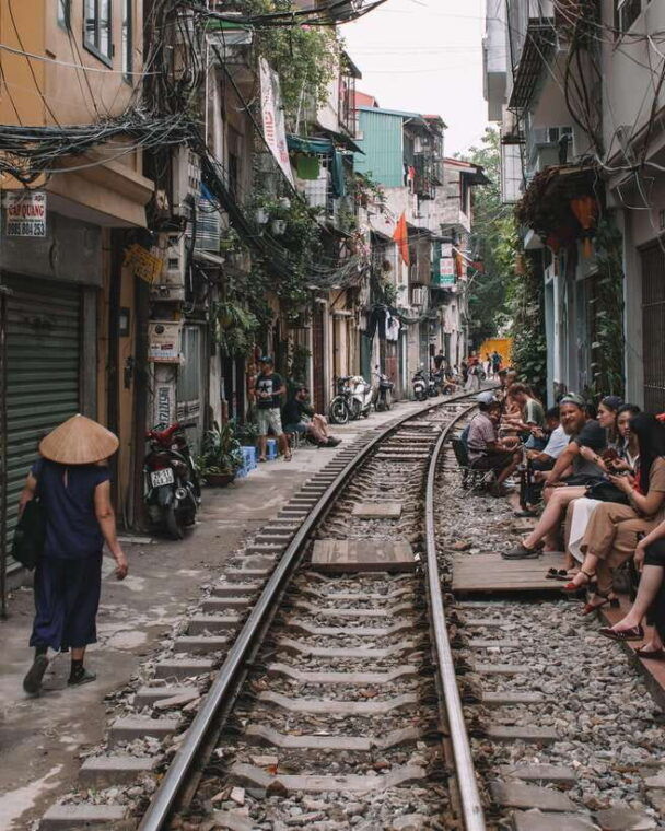 hanoi-old-quarter-walking-tour-with-private-lunch