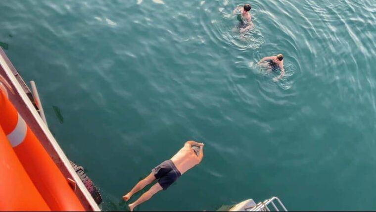 hanoi-or-ninh-binh-2-day-lan-ha-bay-cat-ba-island-cruise