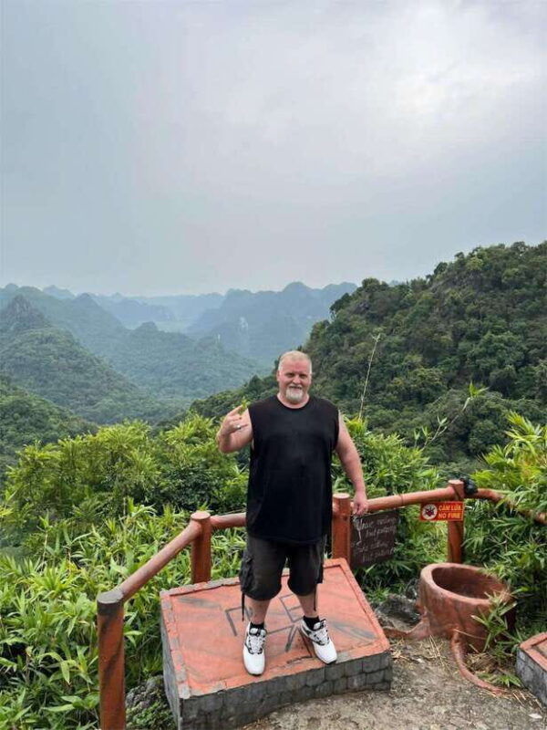 hanoi-pearl-island-of-cat-ba-2-day-cruise-with-kayaking