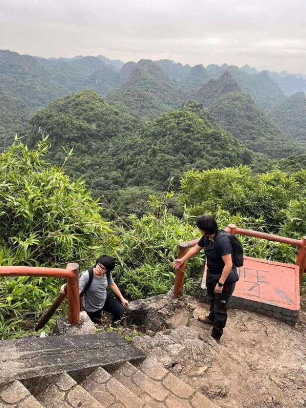 hanoi-pearl-island-of-cat-ba-2-day-cruise-with-kayaking