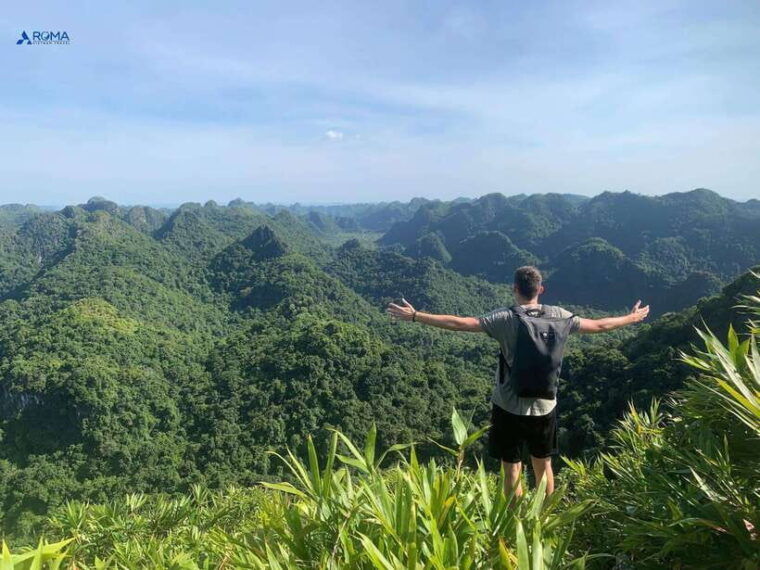 hanoi-pearl-island-of-cat-ba-2-day-cruise-with-kayaking