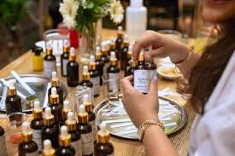 hanoi-perfume-making-workshop