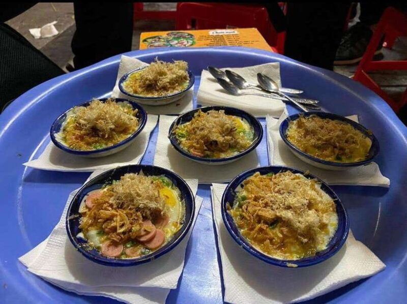 hanoi-private-food-tasting-tour-and-train-street-experience