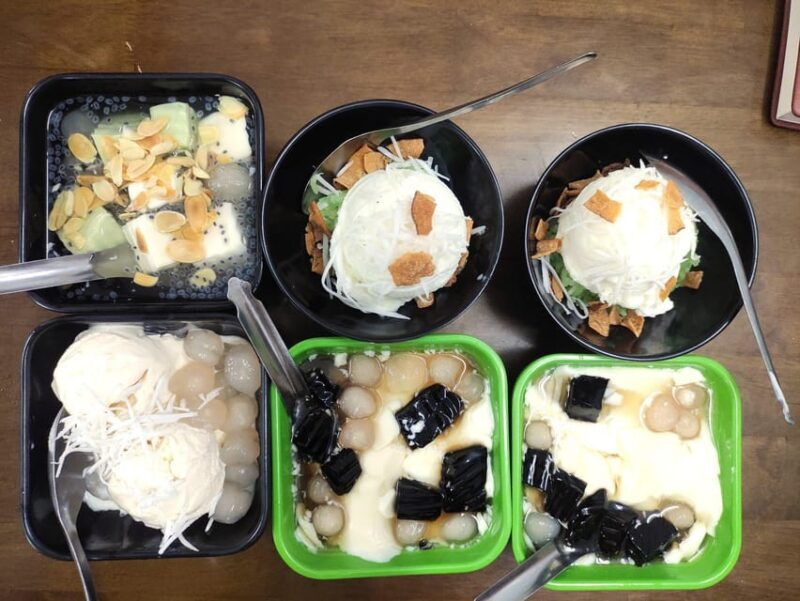 hanoi-private-food-tour-with-a-local-guide