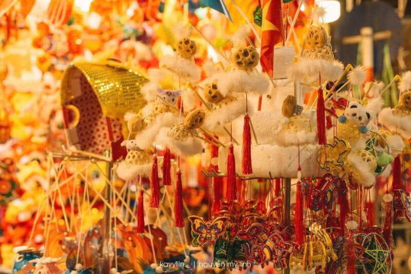 hanoi-private-motorbike-tour-with-highlight-local-food